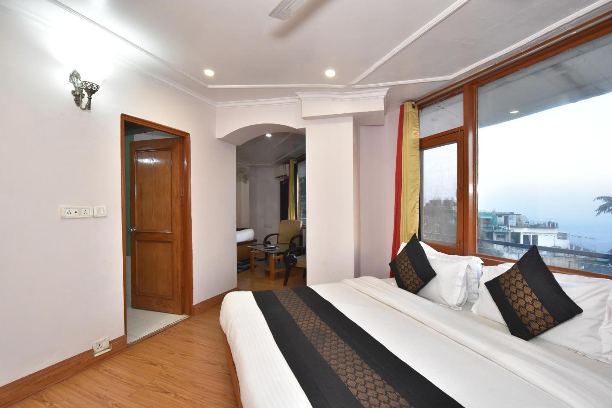 Hotel M And McLeod Ganj