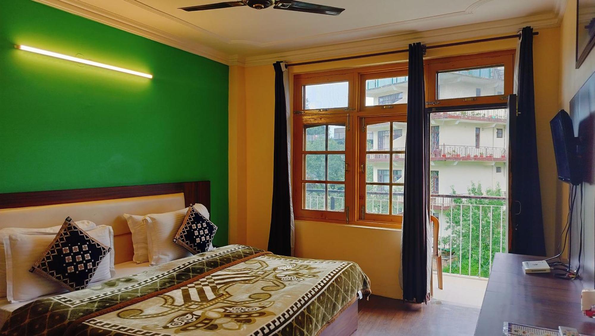 Homestay Ishwar Naddi