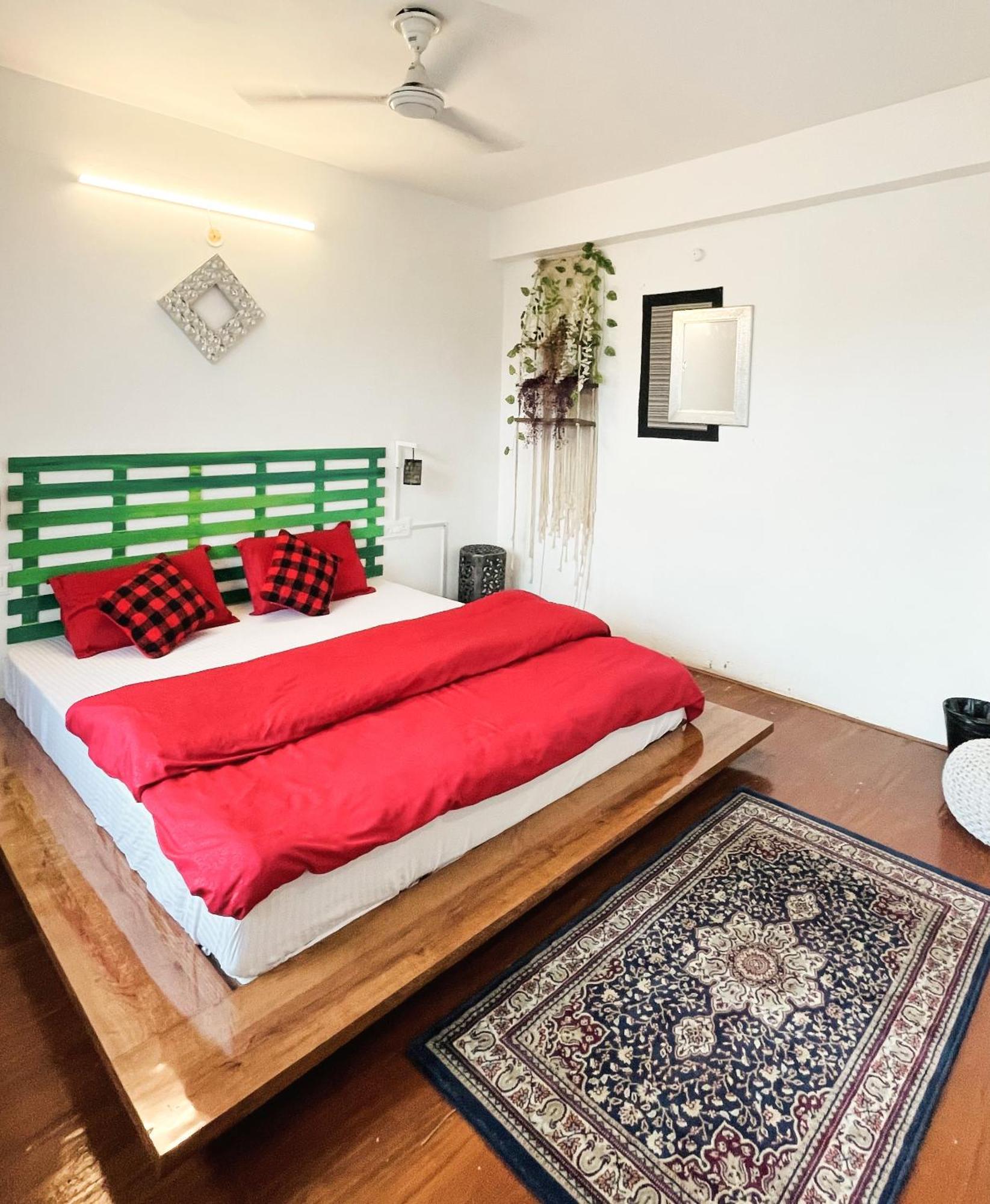 Mitra Mcleodganj *