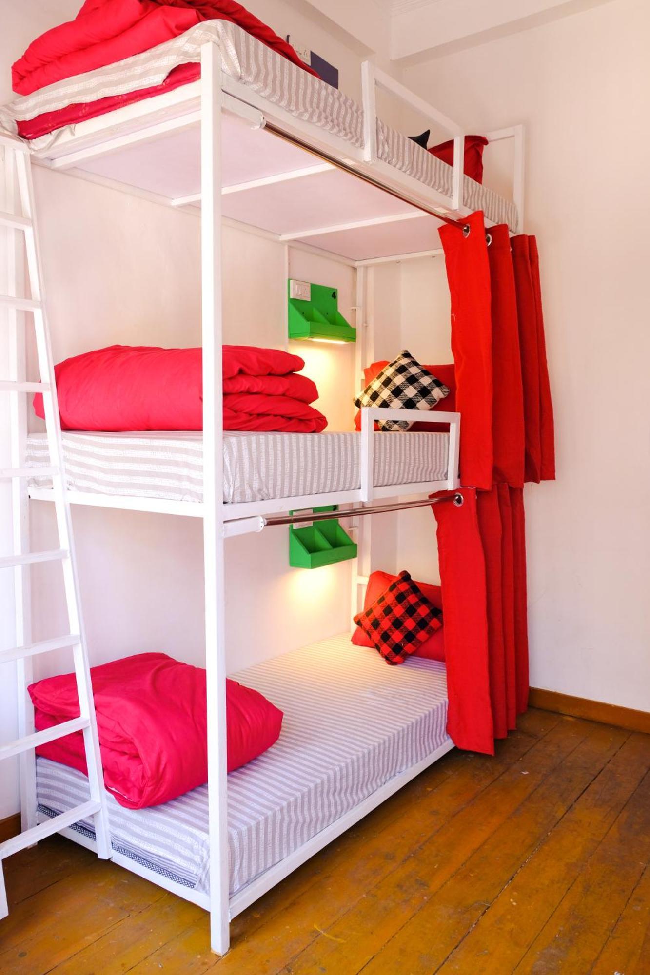 Mitra Mcleodganj Hostel McLeod Ganj
