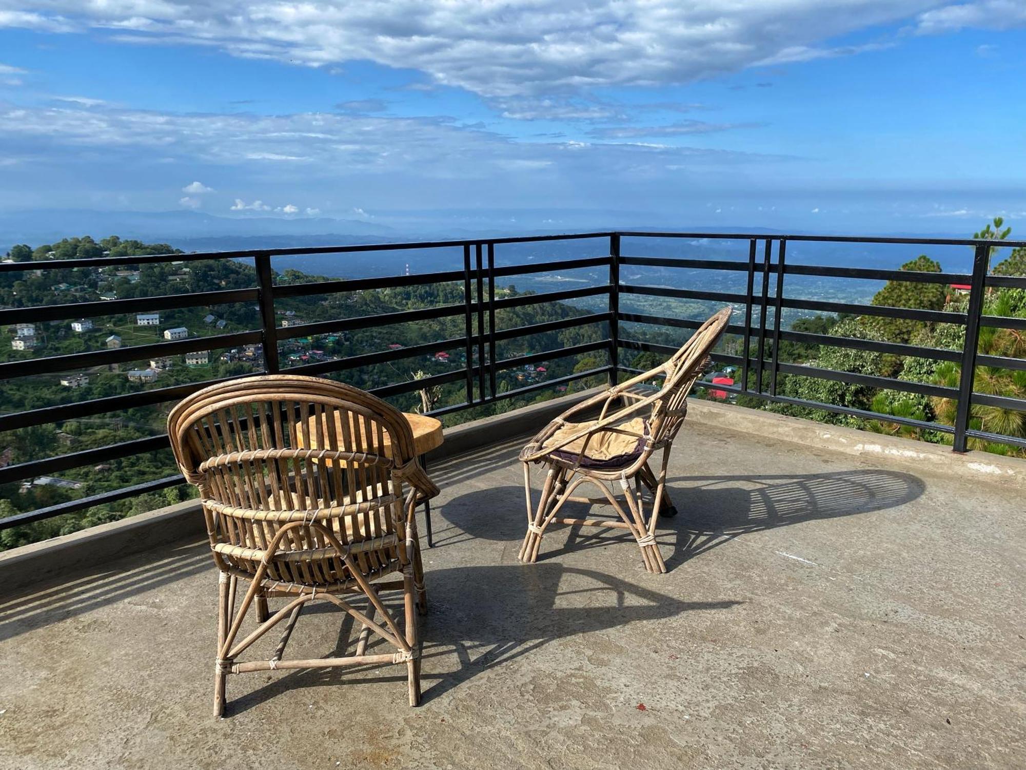 Redeem Cafe & Homestay McLeod Ganj
