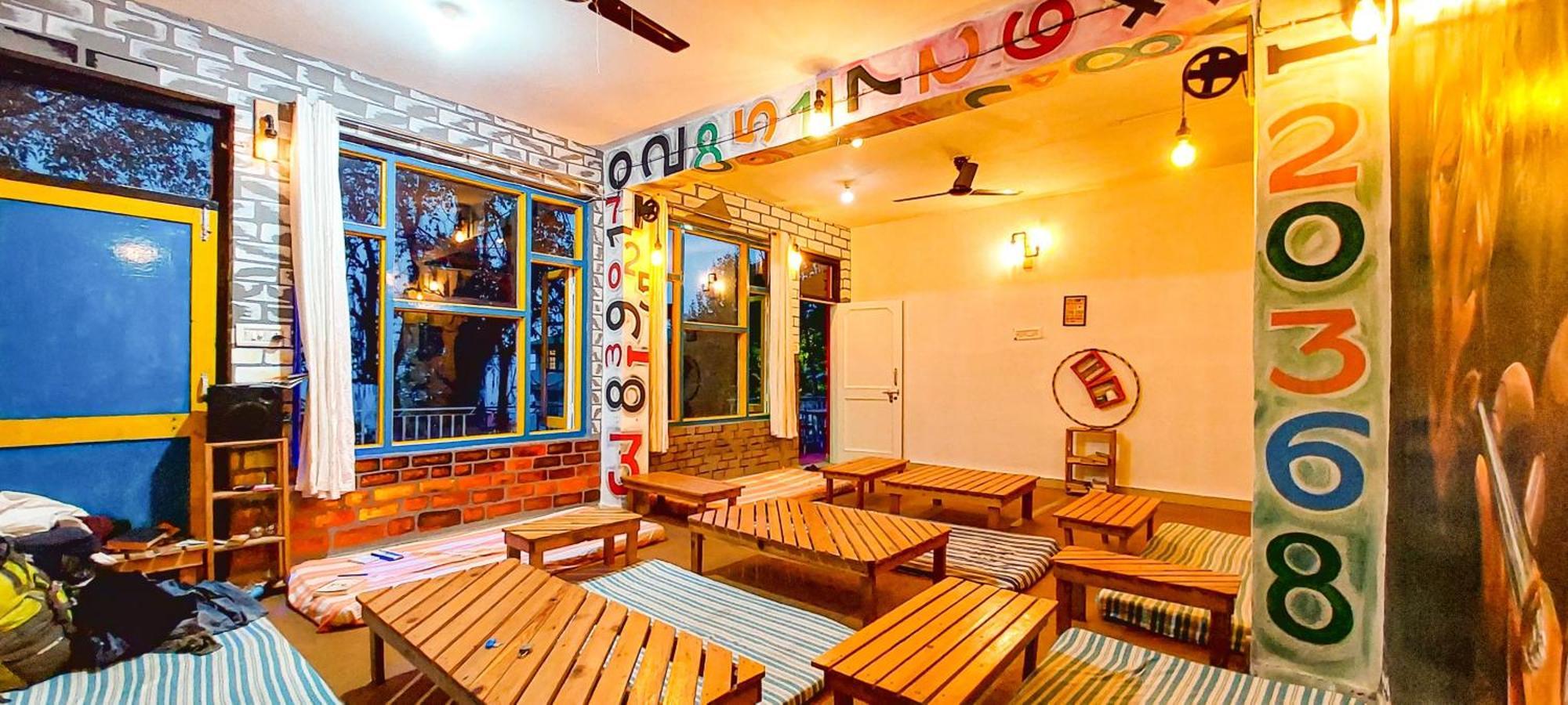 El Profesor Mcleodganj McLeod Ganj