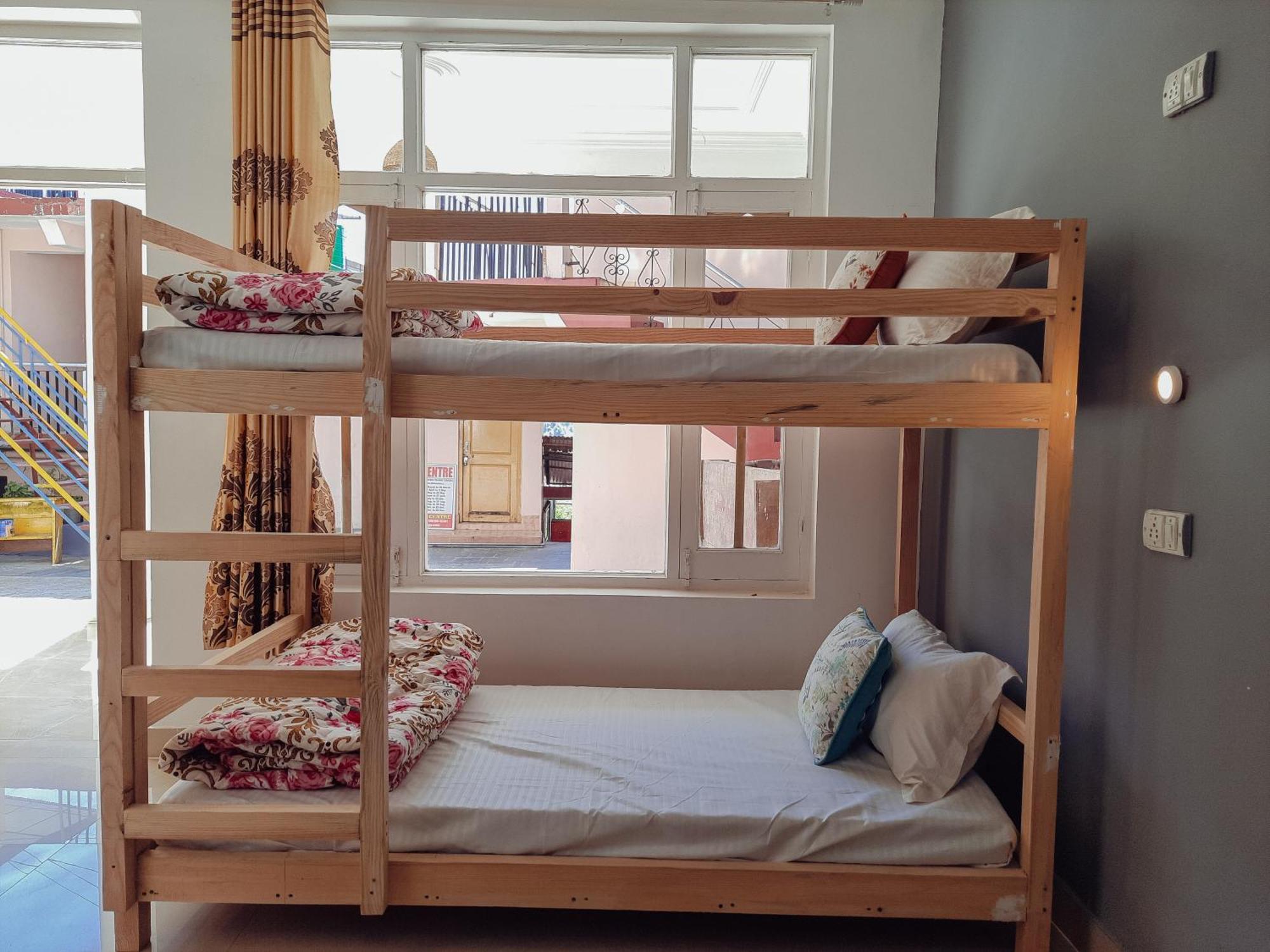 Be Happy Guest house *