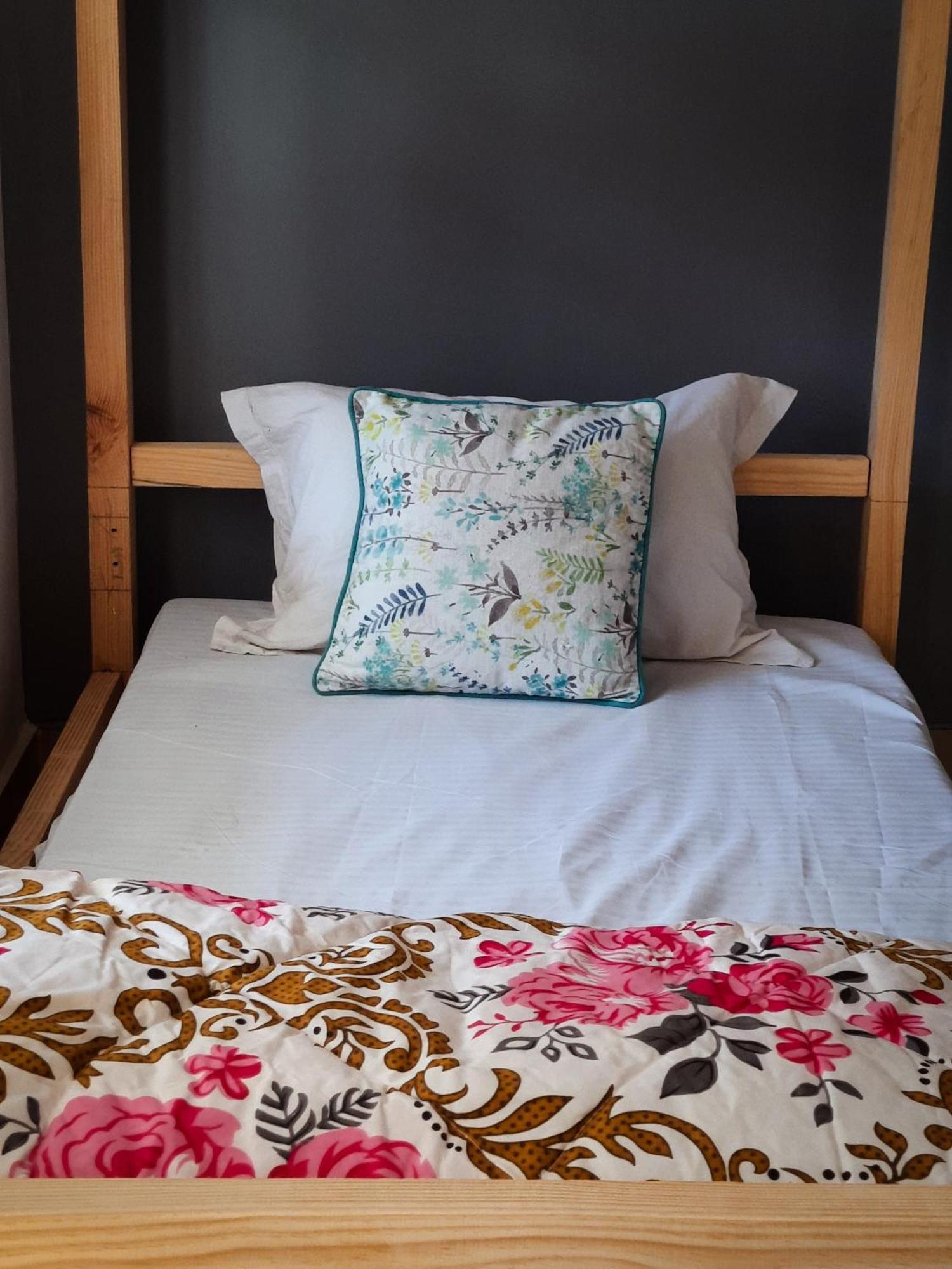 Be Happy Guest house