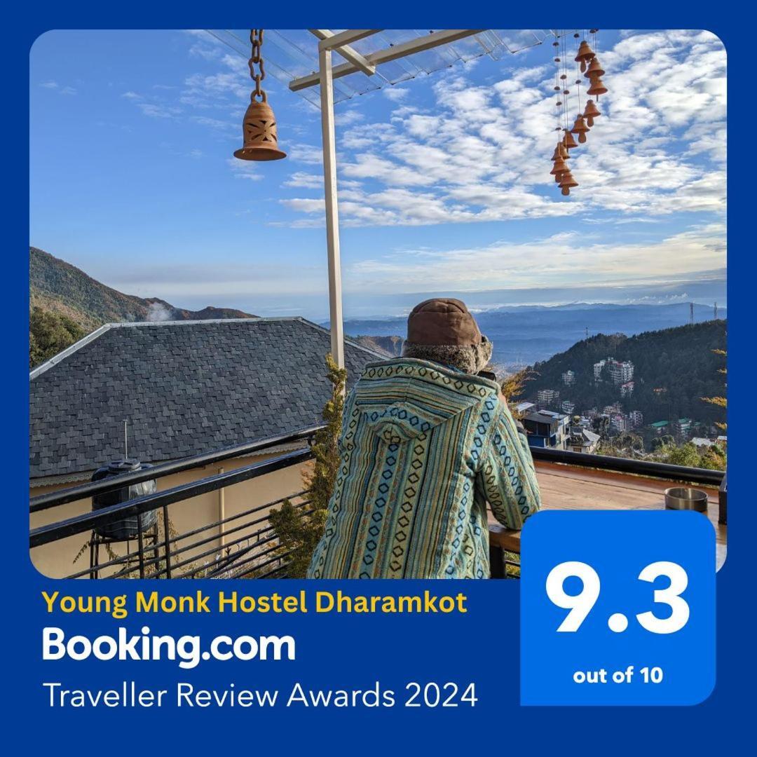 Hostel Young Monk & Cafe Dharamkot *