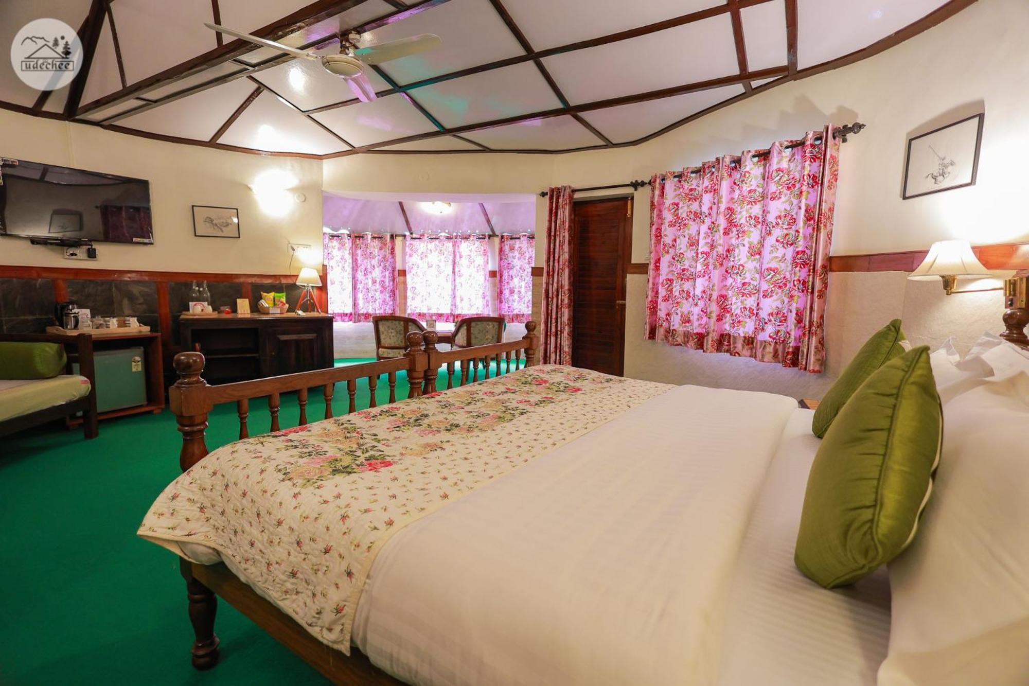 Udechee Huts, McLeod Ganj