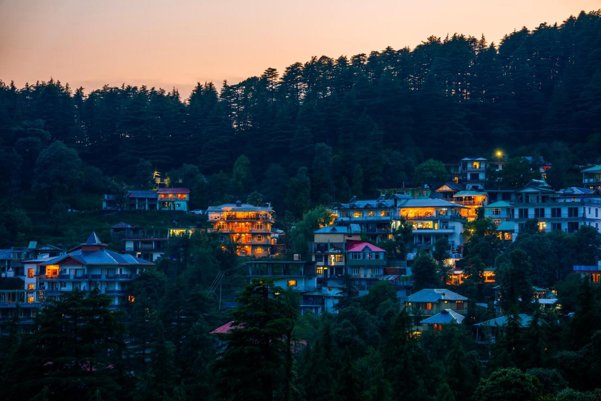 Alt Life Luxe - Himalayan Crown - Dharamkot Mcleodganj 4*
