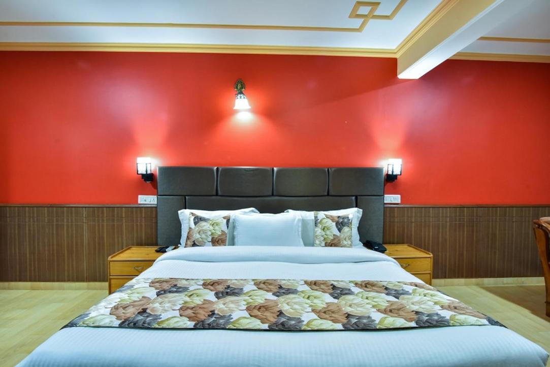 Zambala House 3*