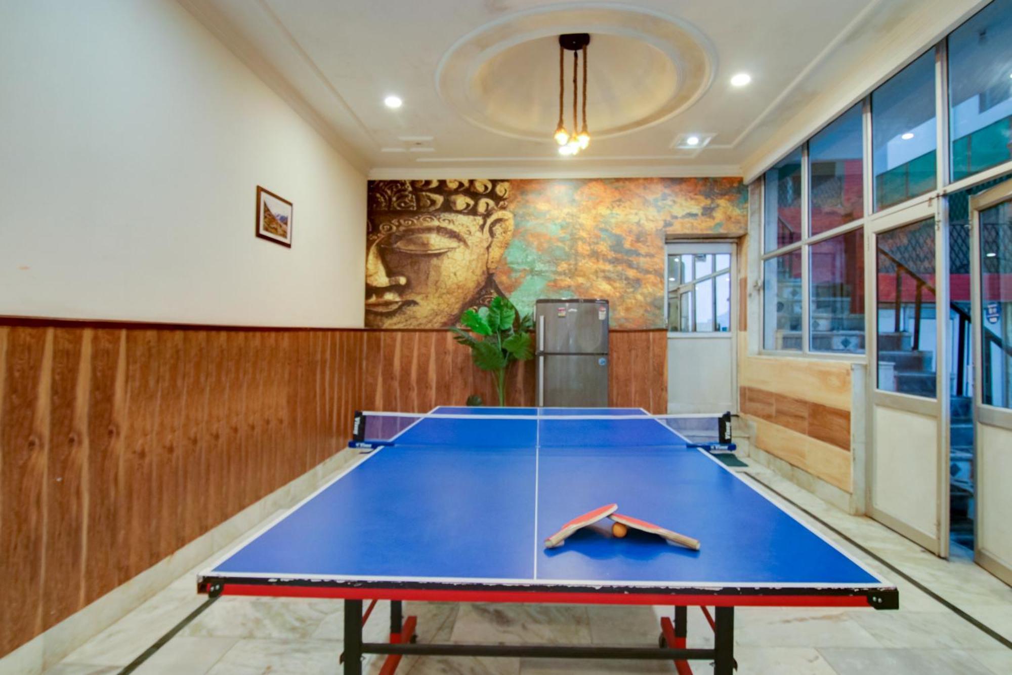 Varuni Classic !! Near Mall Road !! 5*