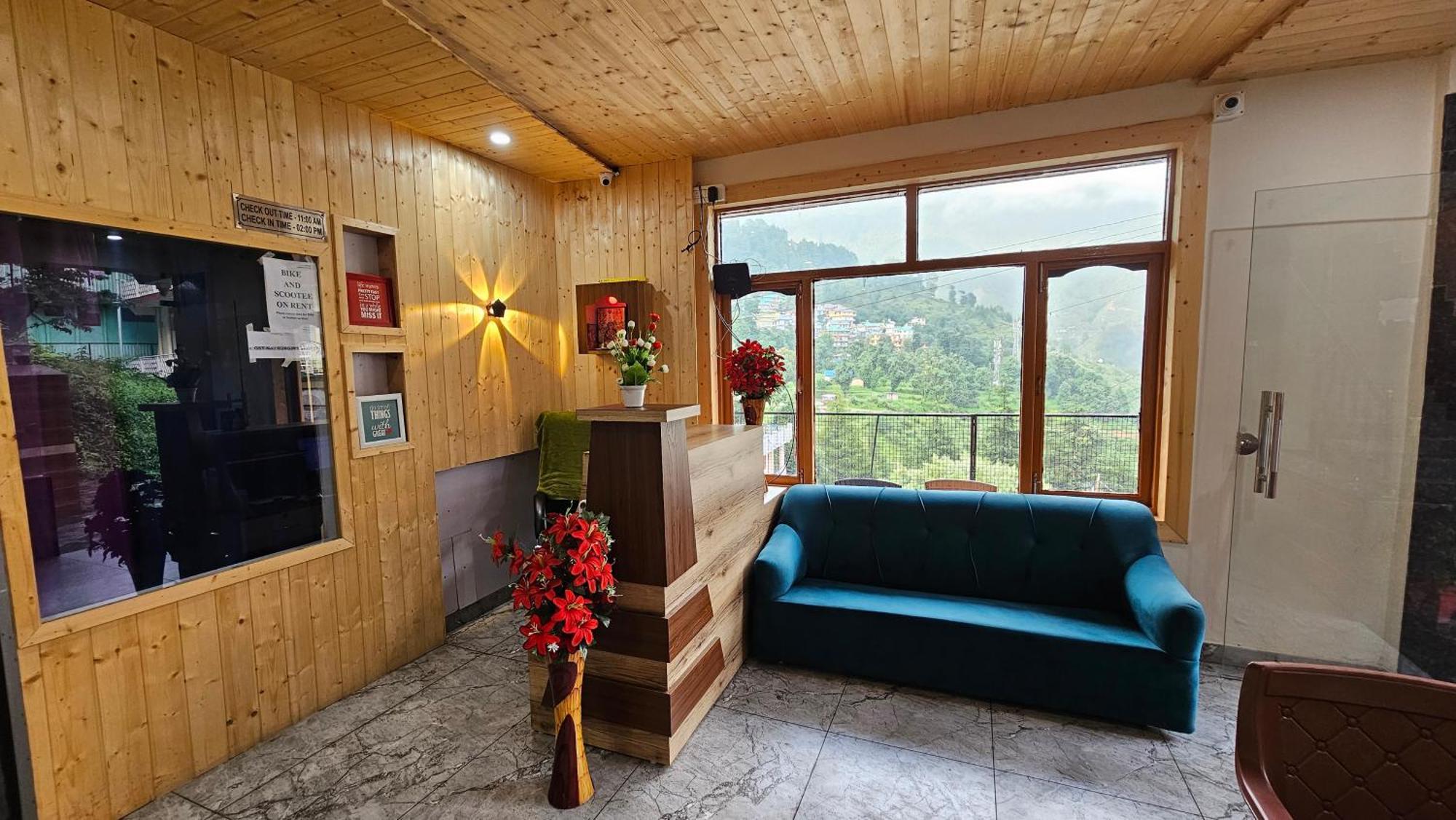 View And Restaurant Guest house McLeod Ganj