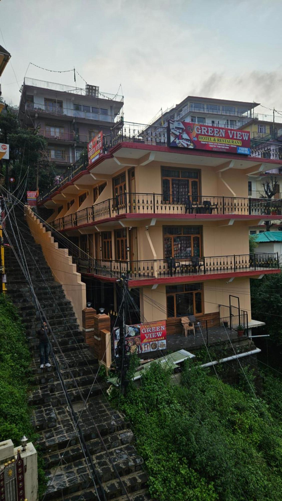 View And Restaurant Guest house McLeod Ganj