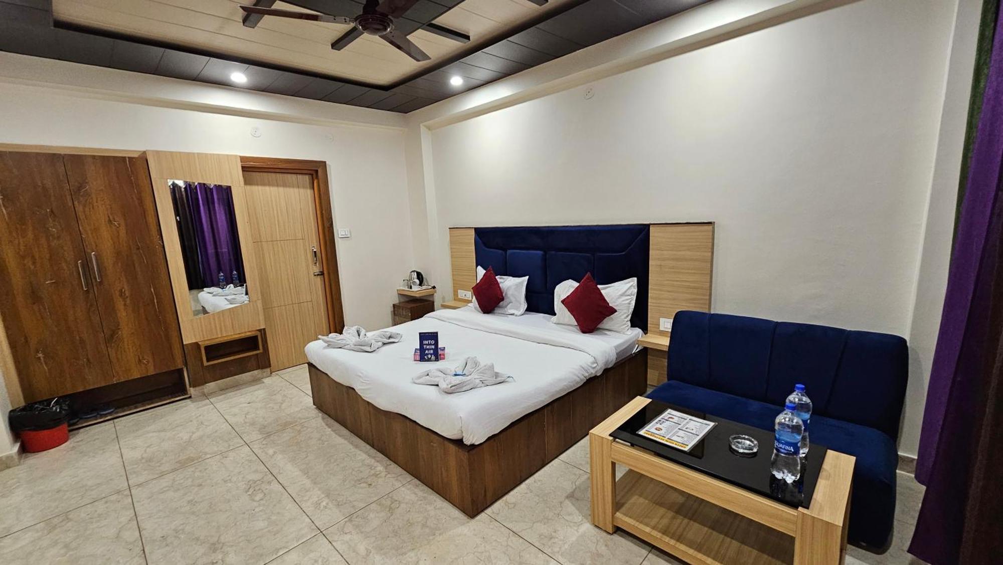 View And Restaurant Guest house McLeod Ganj