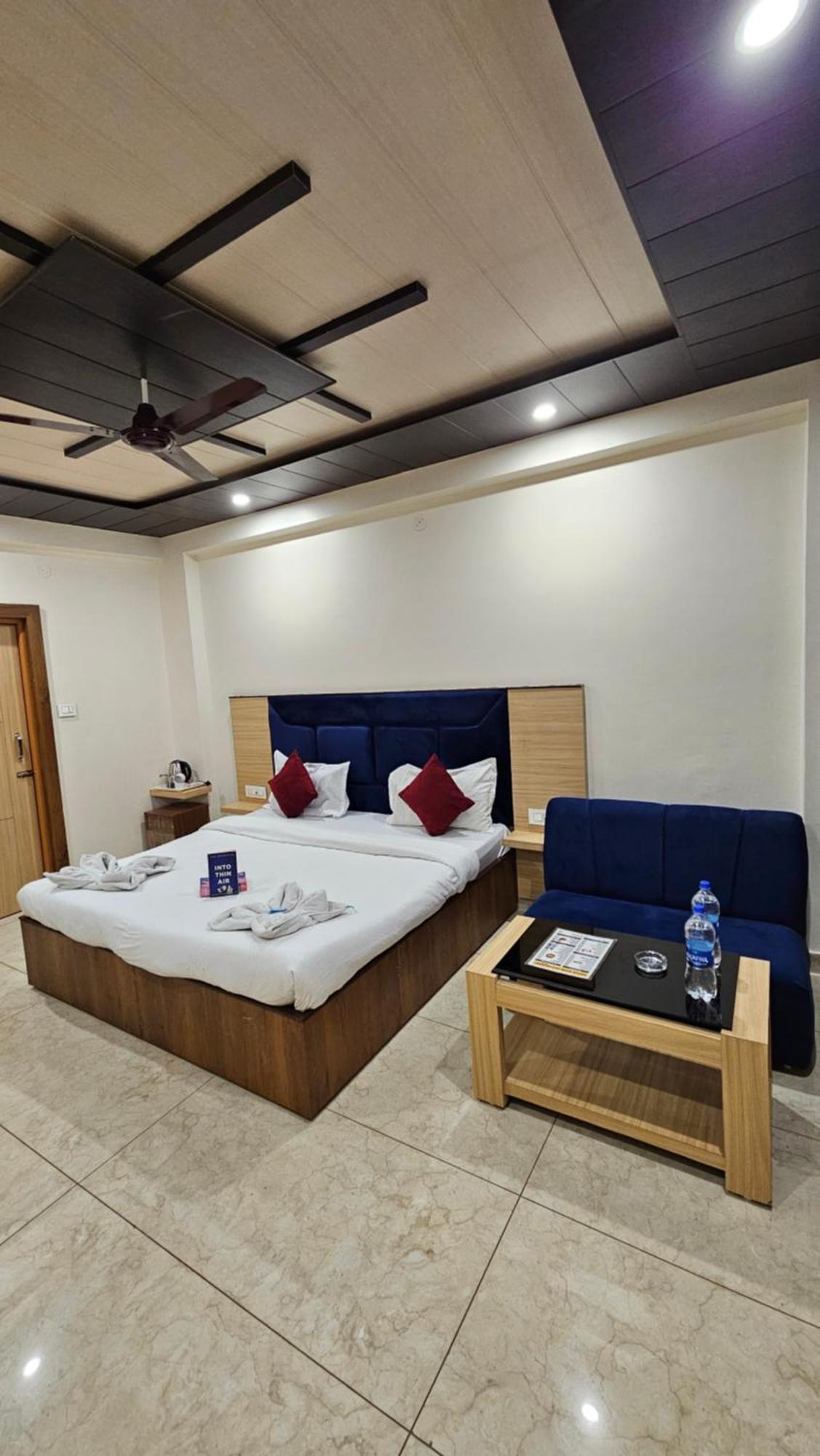 View And Restaurant Guest house *