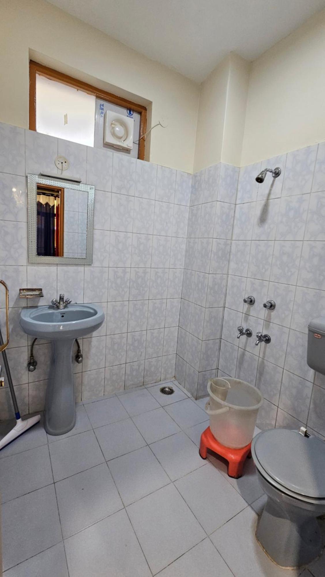View And Restaurant Guest house McLeod Ganj