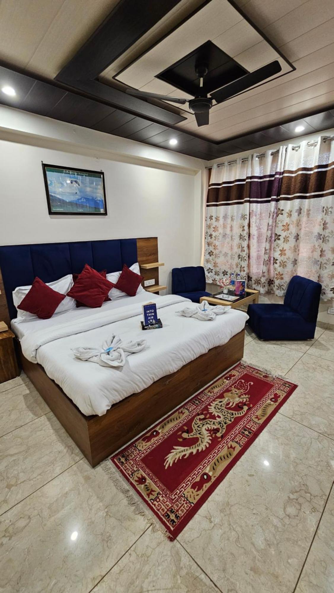 View And Restaurant Guest house