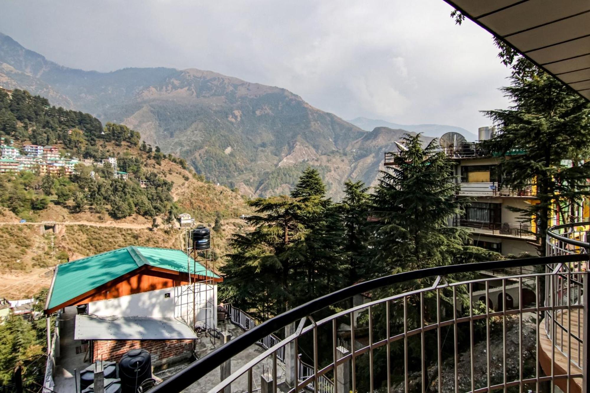 Oyo The Cloud Hills McLeod Ganj