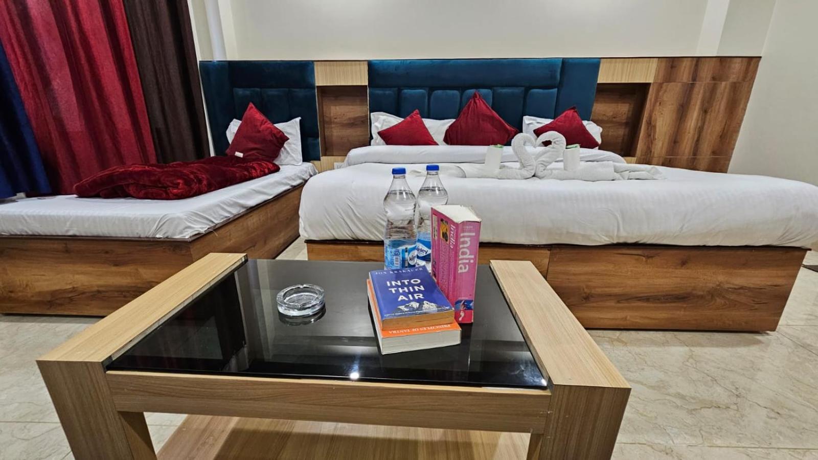 View And Restaurant Guest house McLeod Ganj