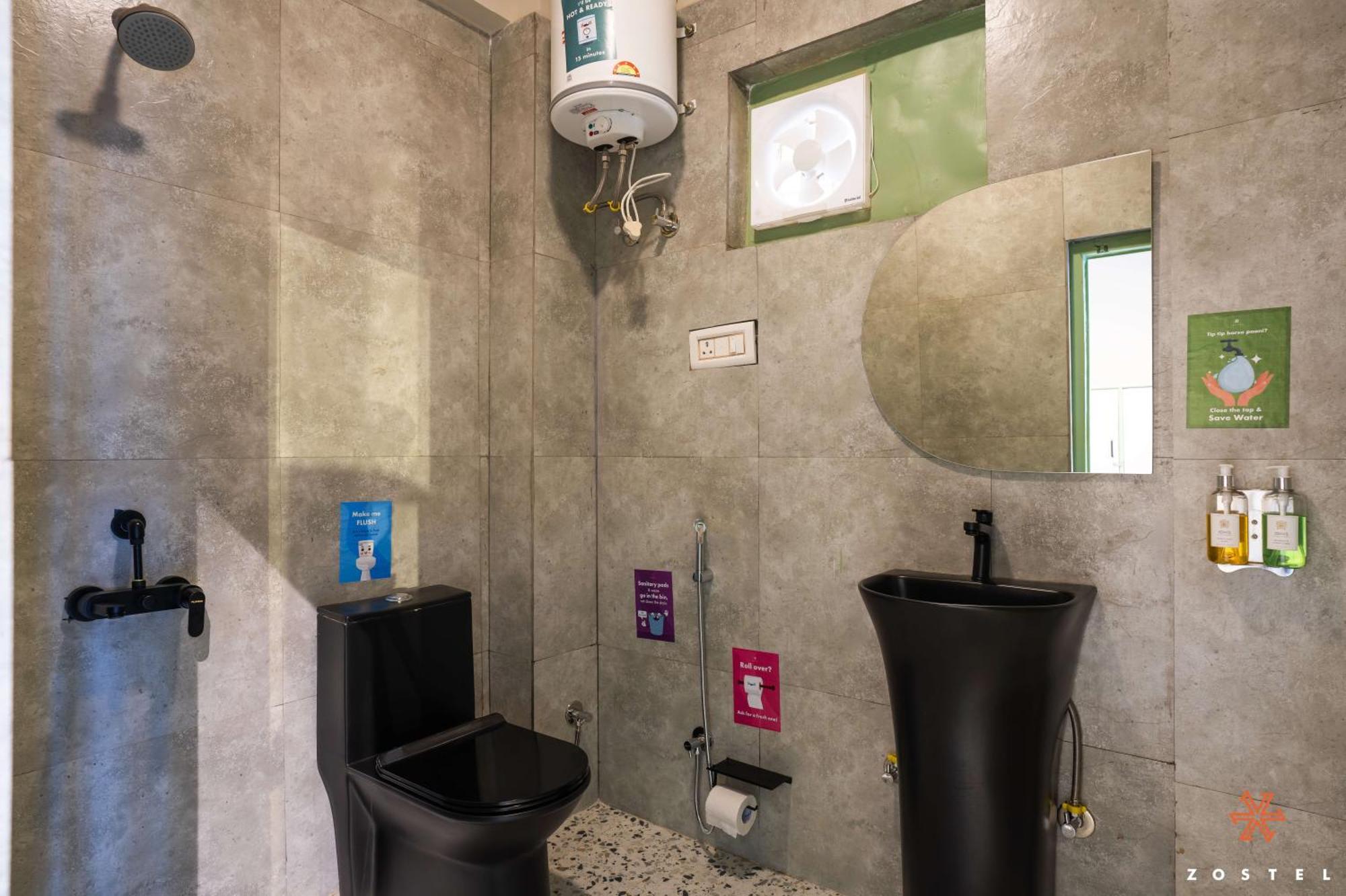 Hostel Zostel Dharamkot