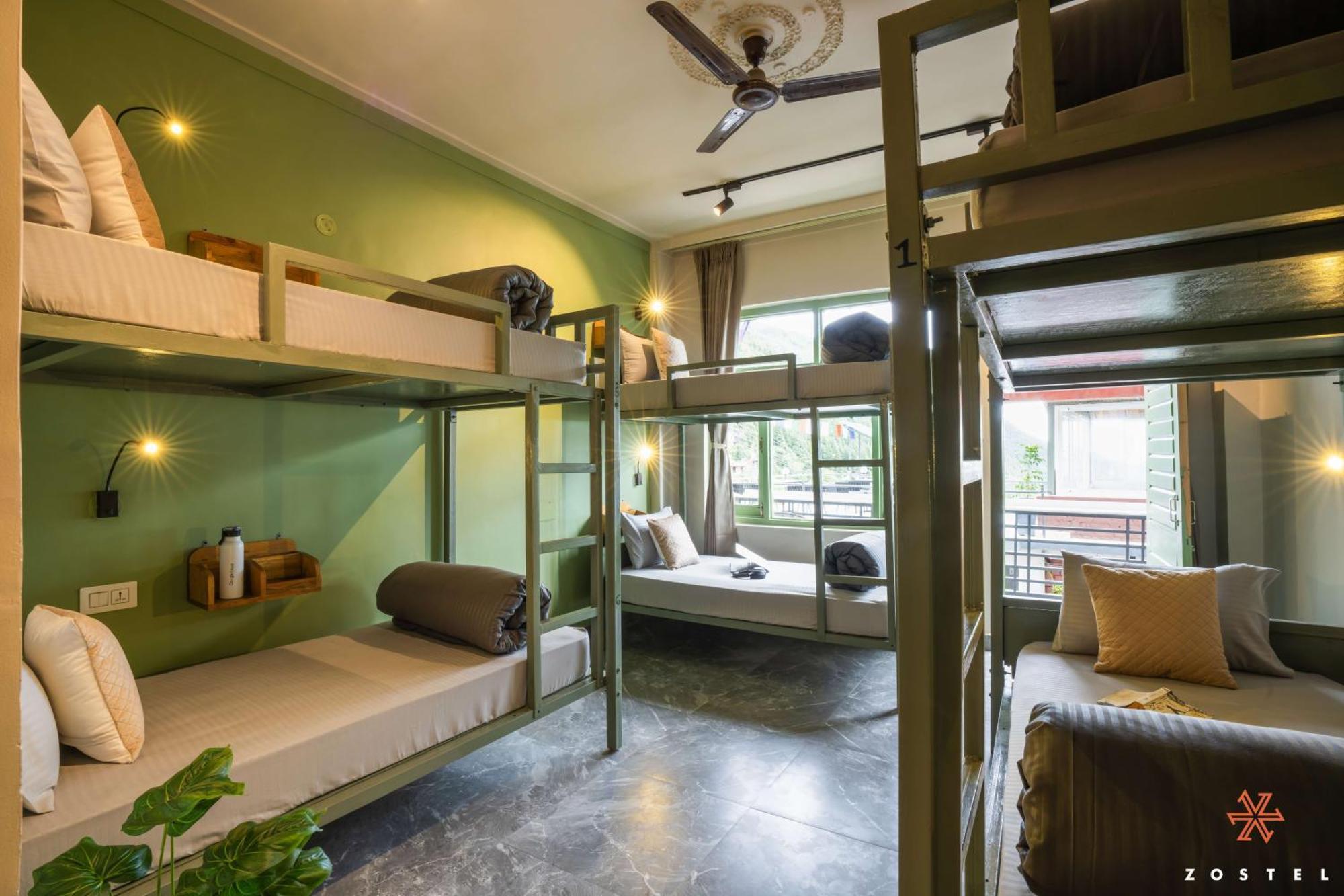 Hostel Zostel Dharamkot *
