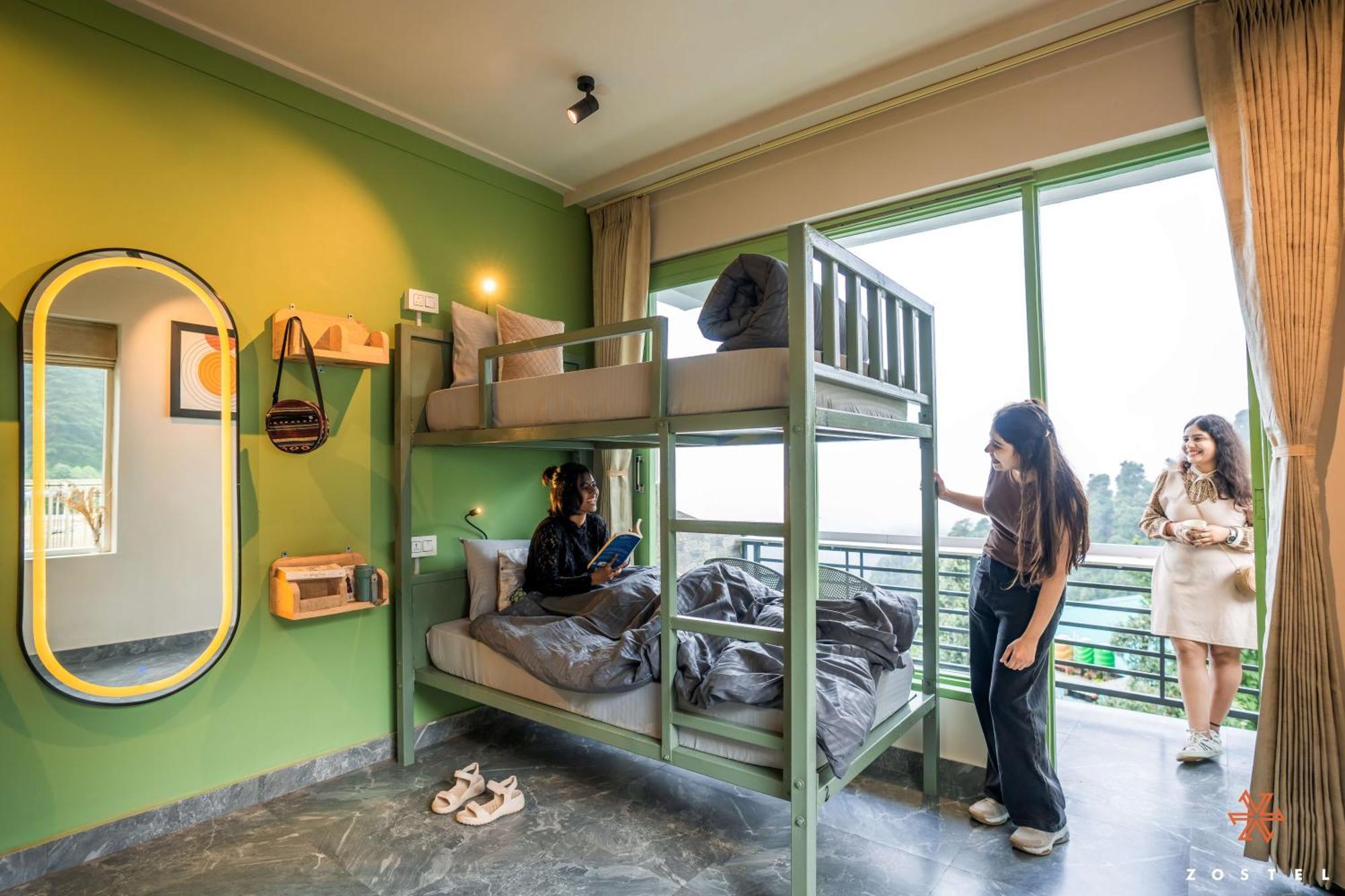 Hostel Zostel Dharamkot McLeod Ganj