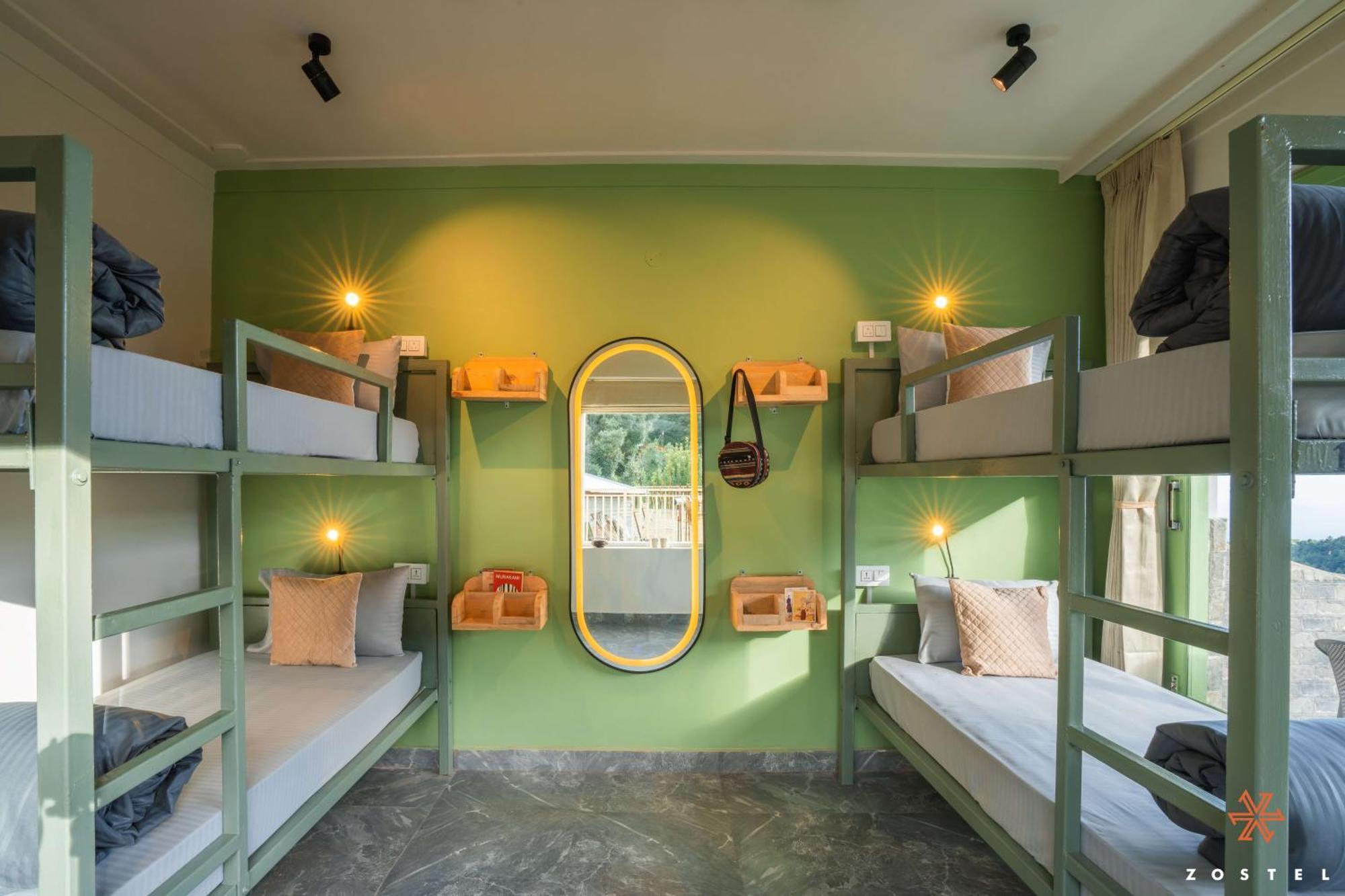 Hostel Zostel Dharamkot McLeod Ganj