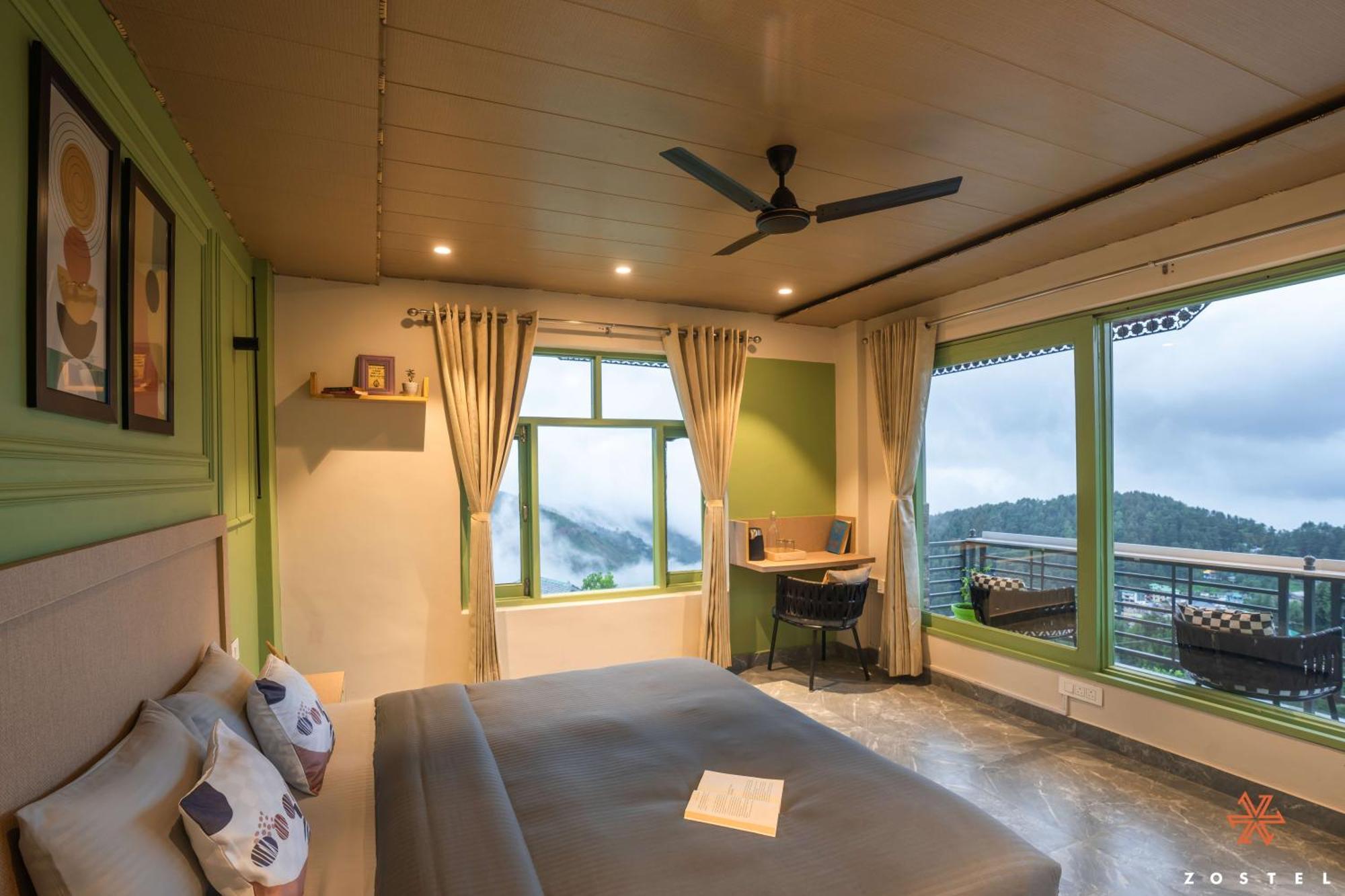 Hostel Zostel Dharamkot *