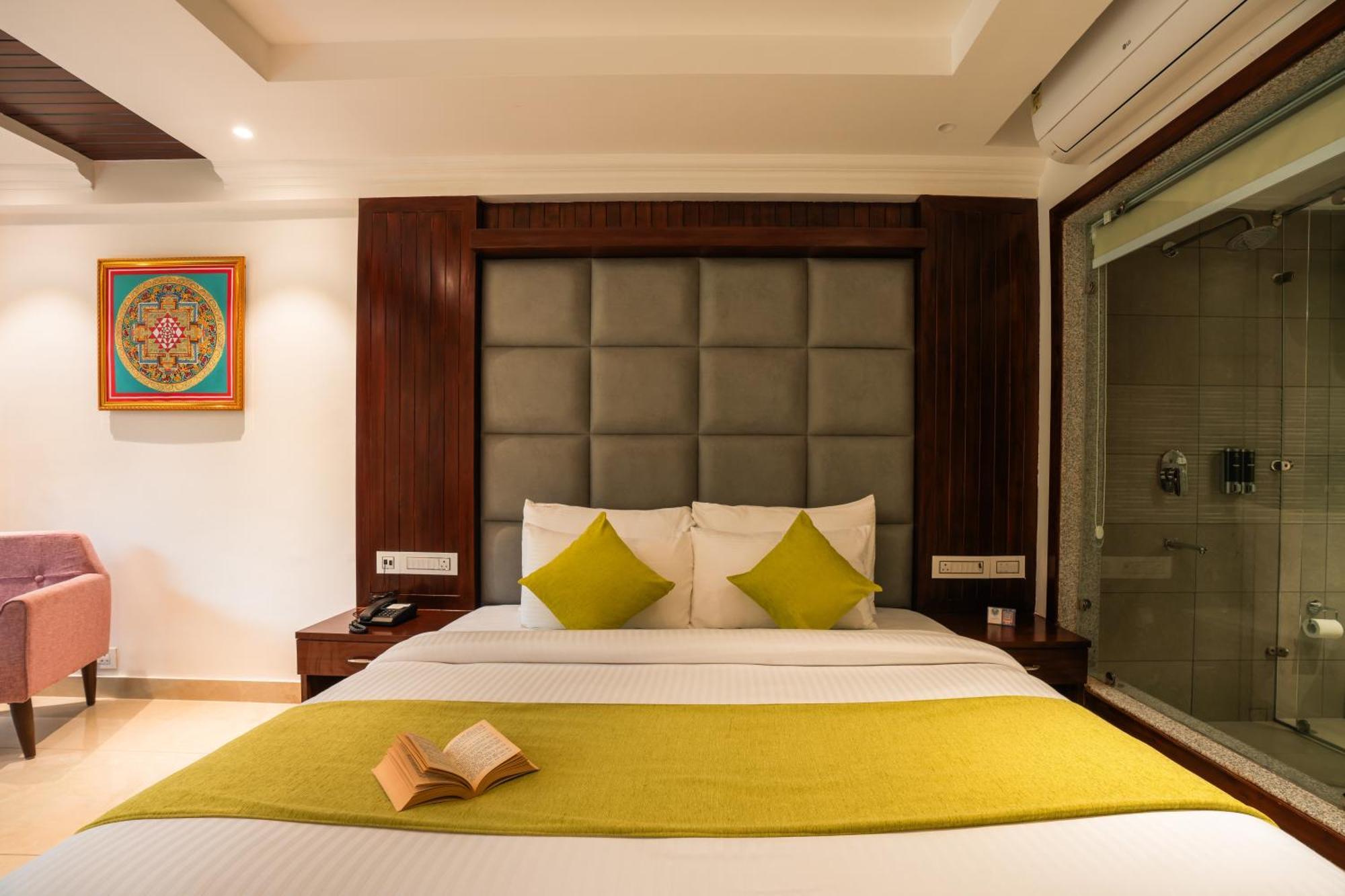 Hotel Alt Life Luxe - Himalayan Crown - Dharamkot Mcleodganj