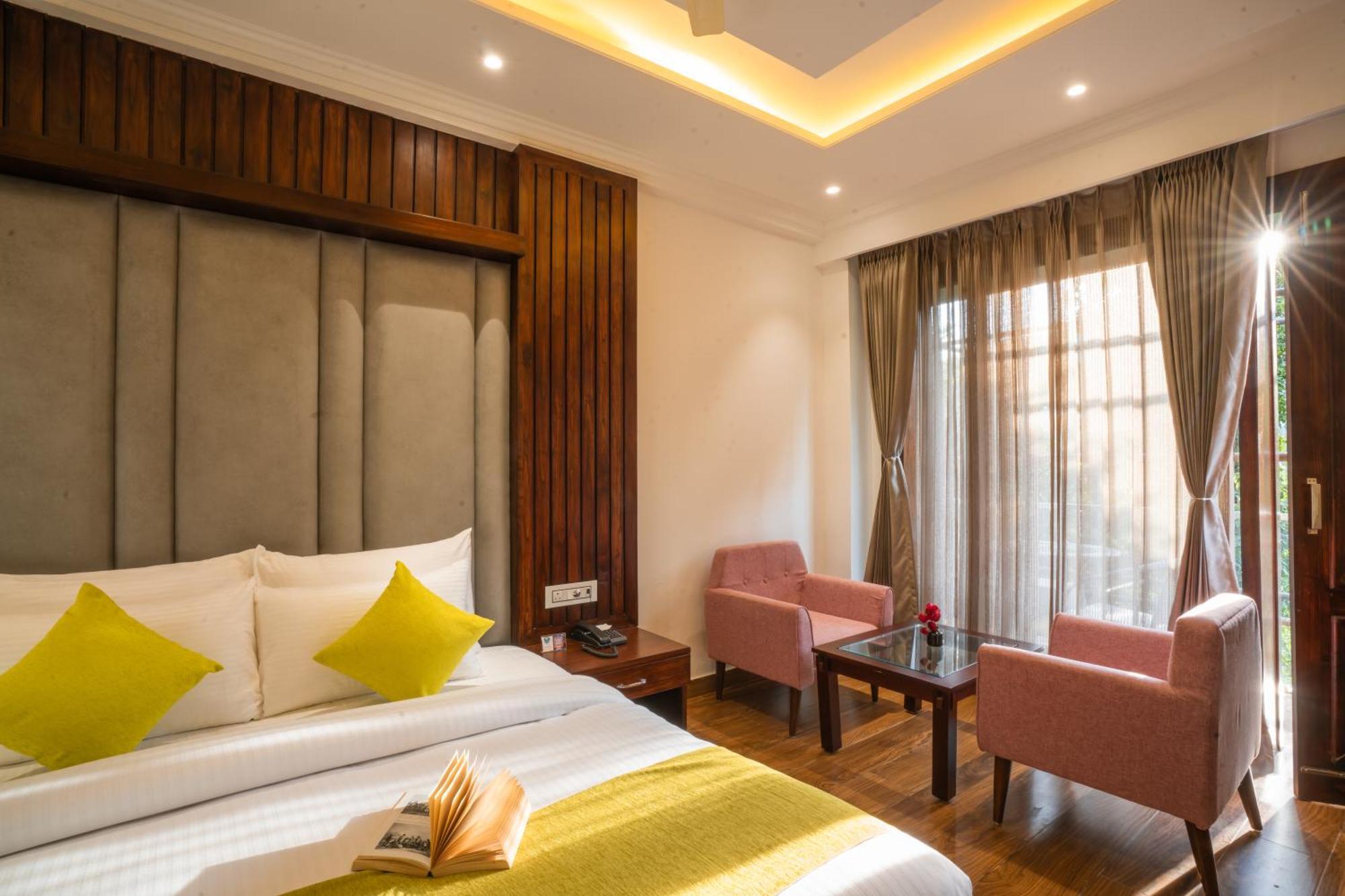 Alt Life Luxe - Himalayan Crown - Dharamkot Mcleodganj Hotel McLeod Ganj