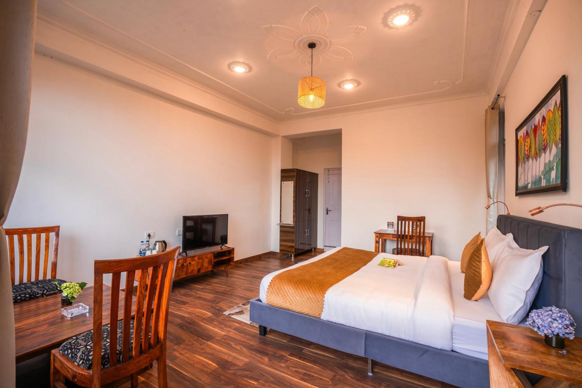 Alt Life - Dharamkot Hostel