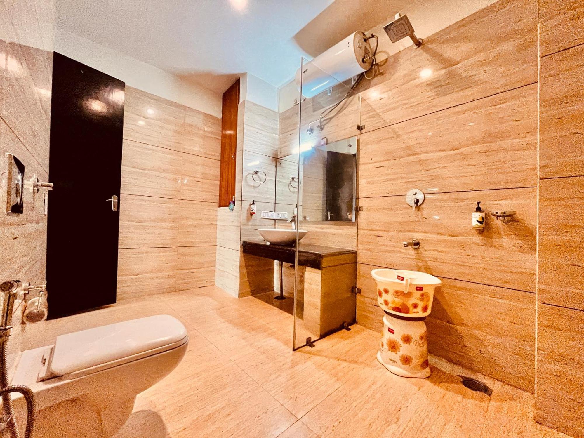 The Vaikunth Mcleodganj #centrally Heated & Air Cooled #scenic Mountain View #big Parking #on Mall Road #top Rated #most Awarded #premium #bar #terrace #lift #property Of The Year 4* McLeod Ganj