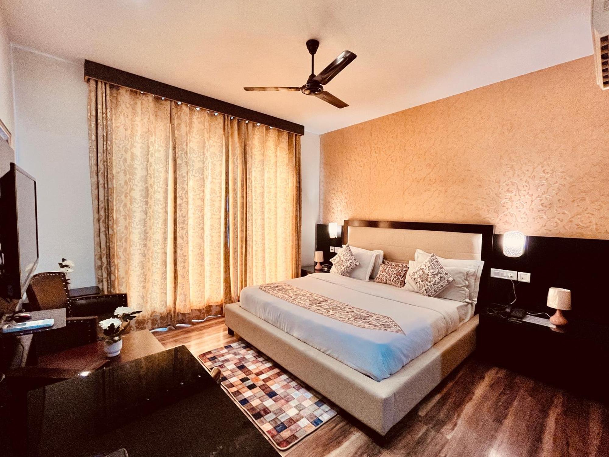 The Vaikunth Mcleodganj #centrally Heated & Air Cooled #scenic Mountain View #big Parking #on Mall Road #top Rated #most Awarded #premium #bar #terrace #lift #property Of The Year 4*
