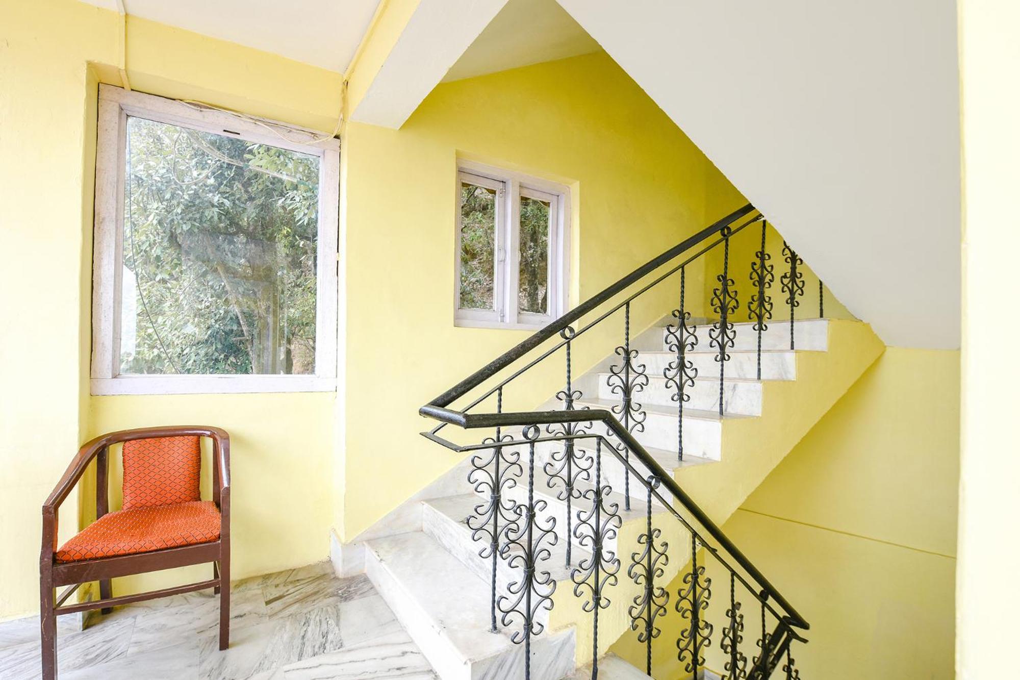 Hotel Fabhotel Annapurna McLeod Ganj
