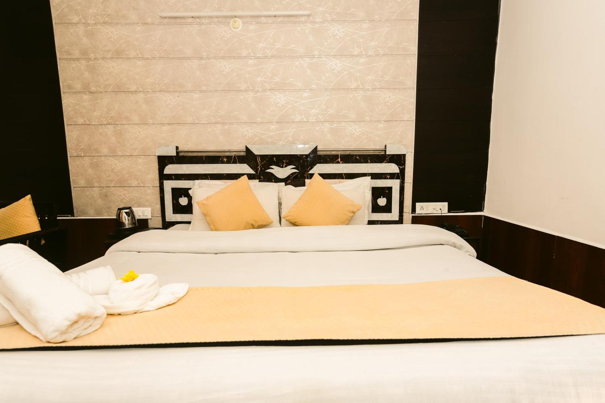Mirage Grand Hotel McLeod Ganj