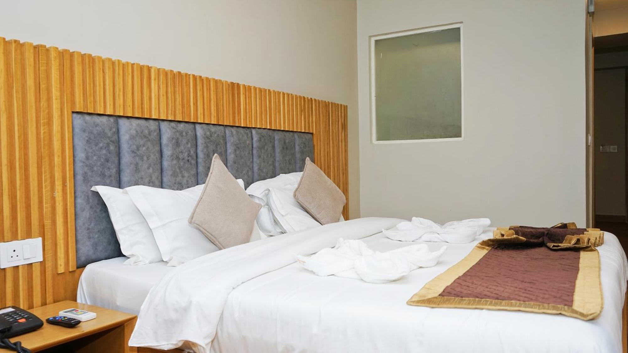 Hotel M And McLeod Ganj