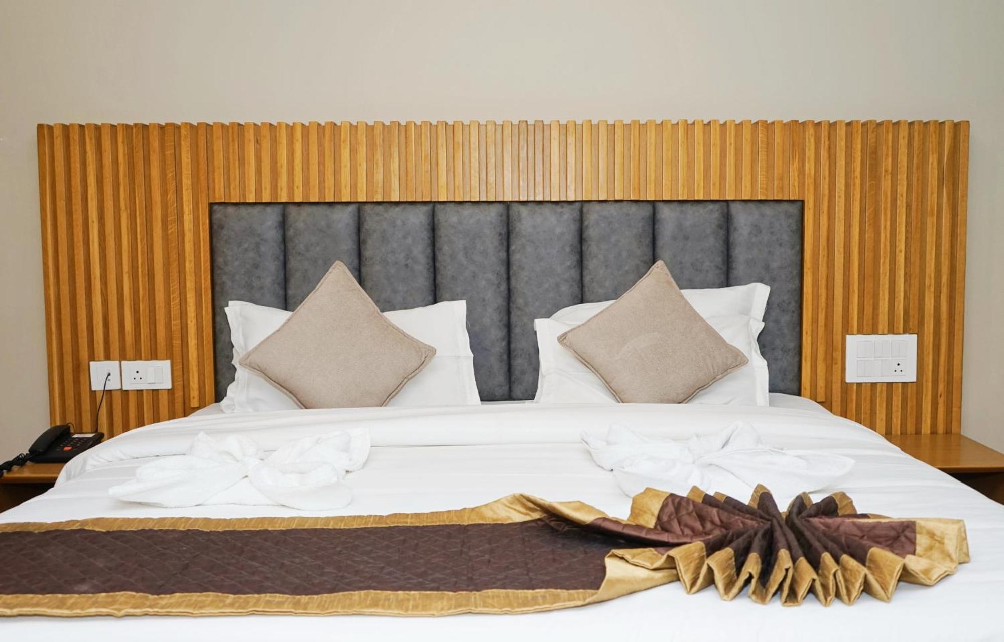 M And Hotel McLeod Ganj