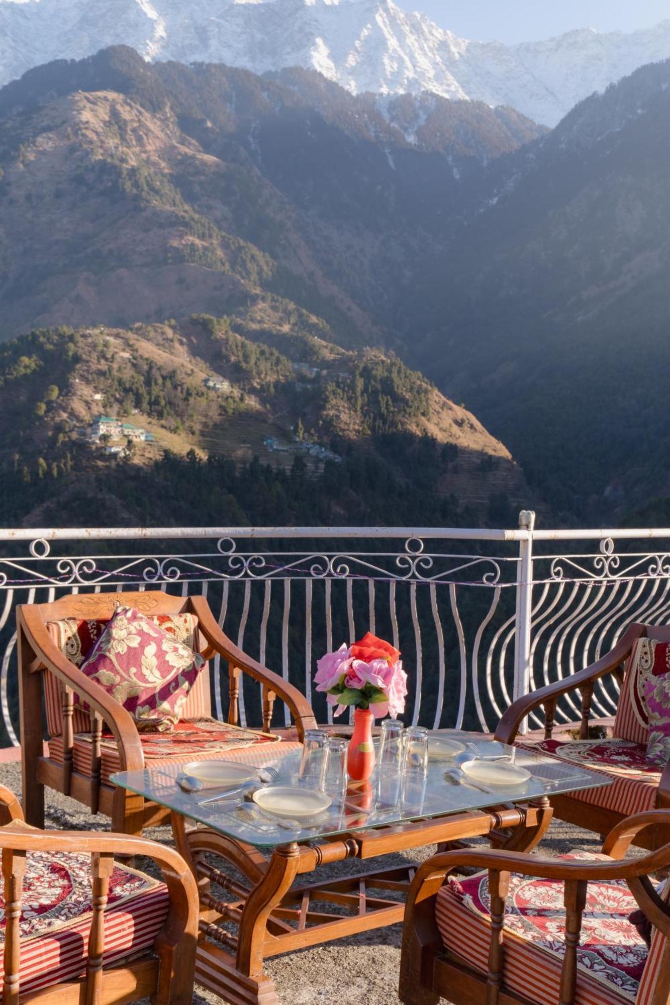 Hotel Victoriya Palace,mcleod Ganj 3*