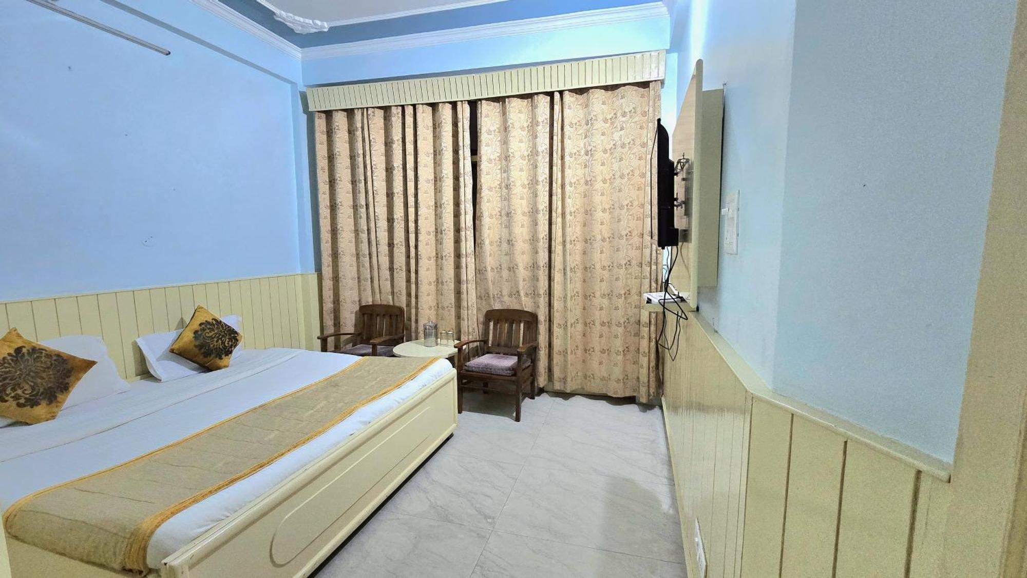 Hotel Akashdeep *