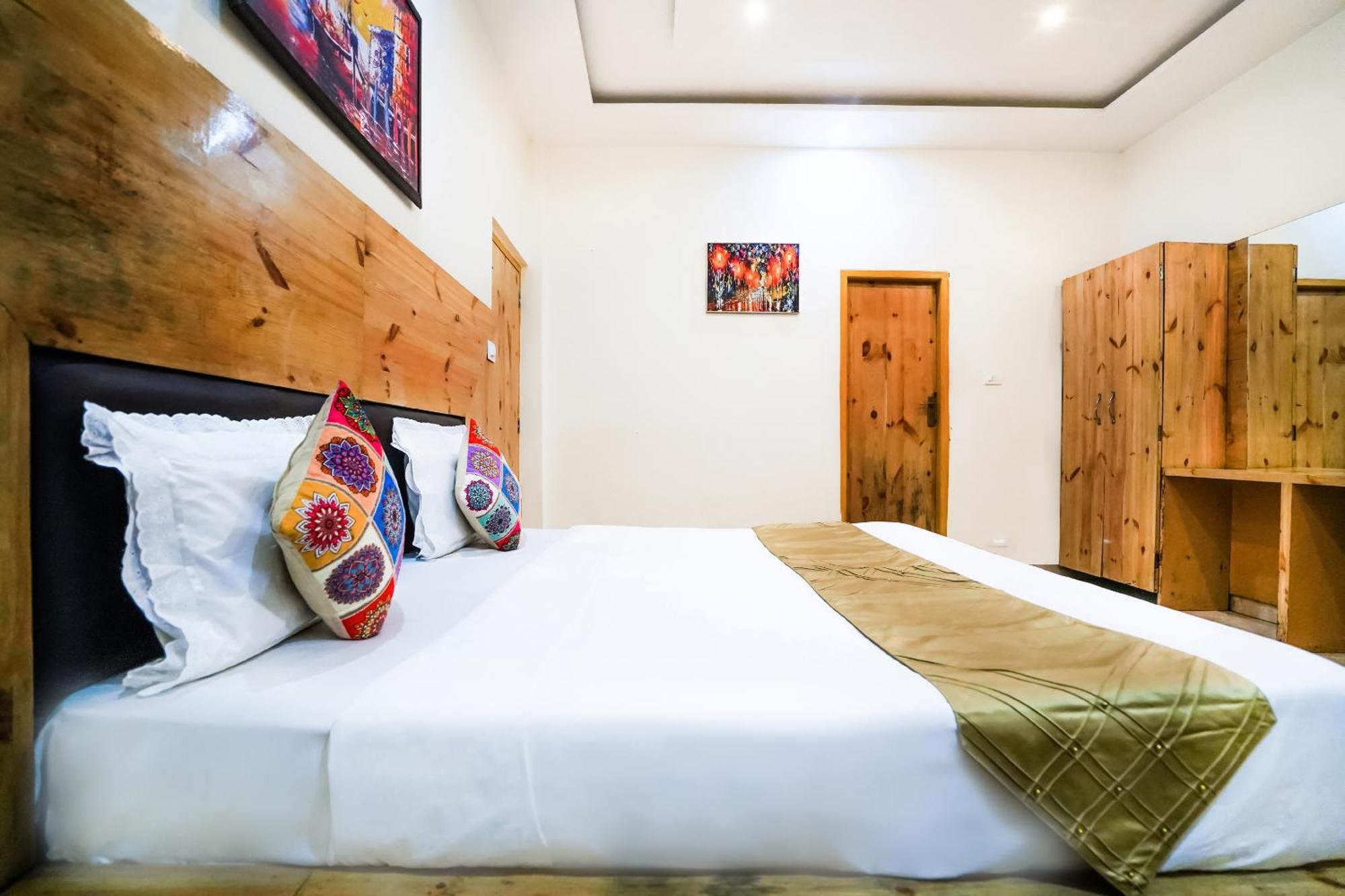The Bunksters Mcleodganj, Dharmkot Hostel McLeod Ganj