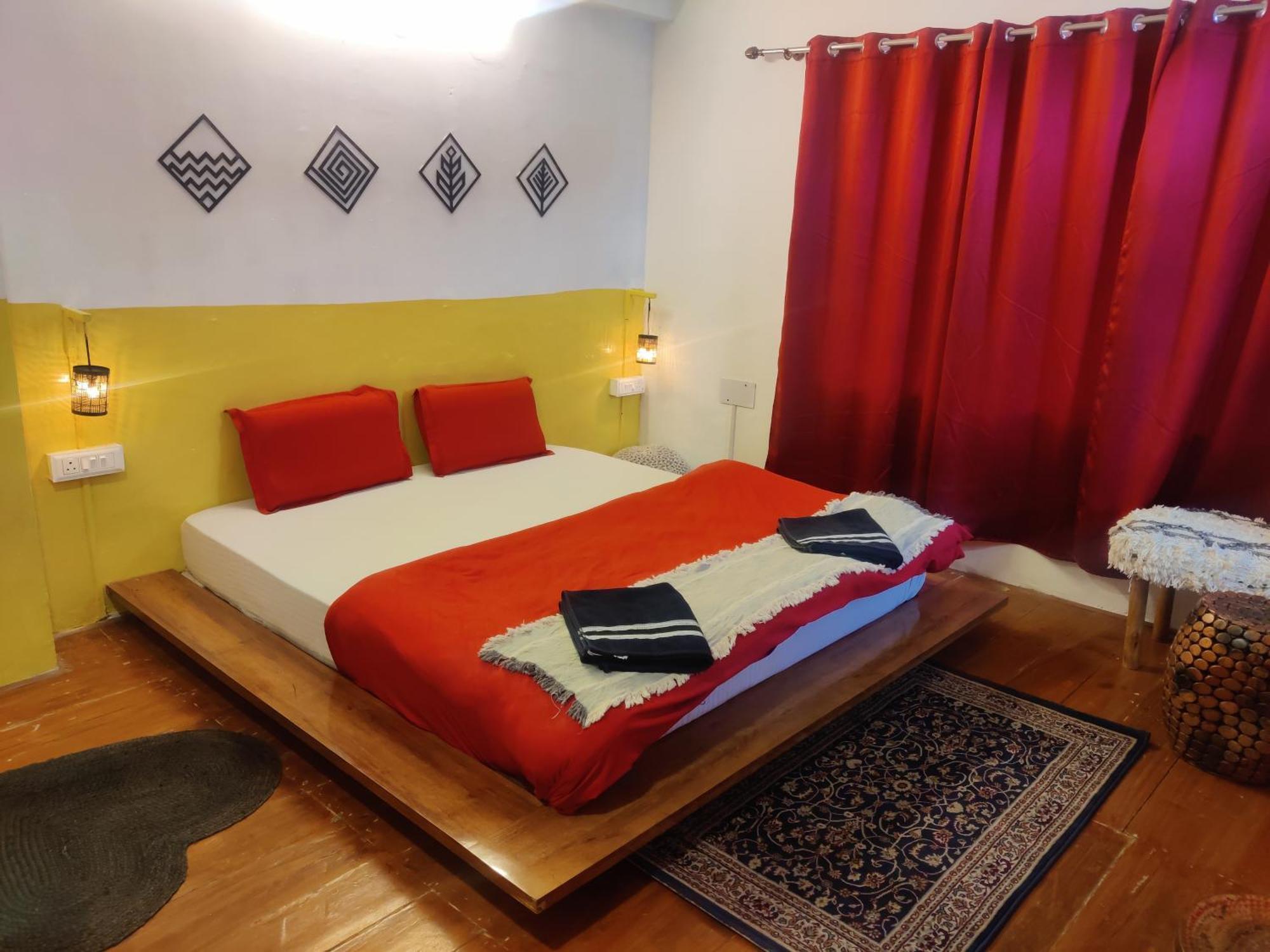 Mitra Mcleodganj Hostel McLeod Ganj