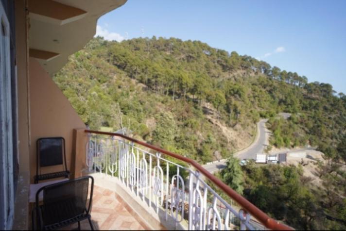 Chaitanya 2* McLeod Ganj