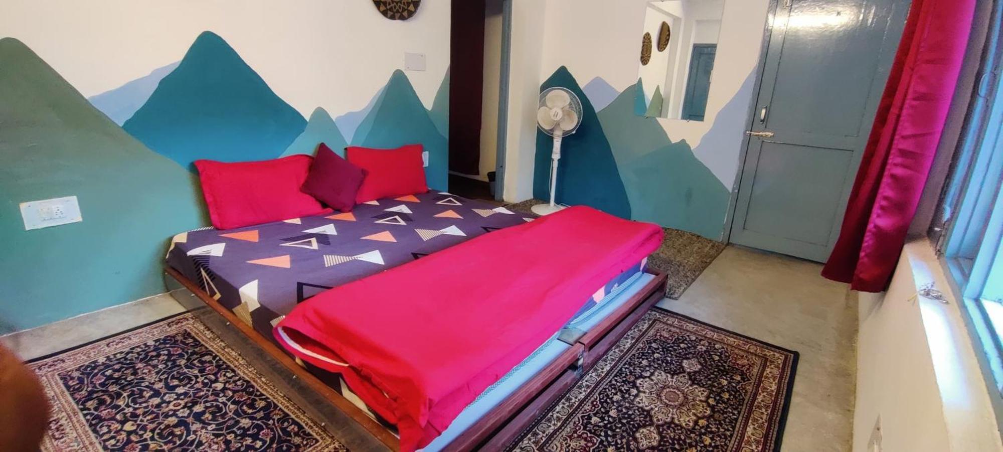 Hostel Mitra Mcleodganj *