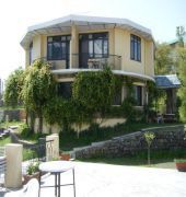 Udechee Huts, Hotel McLeod Ganj