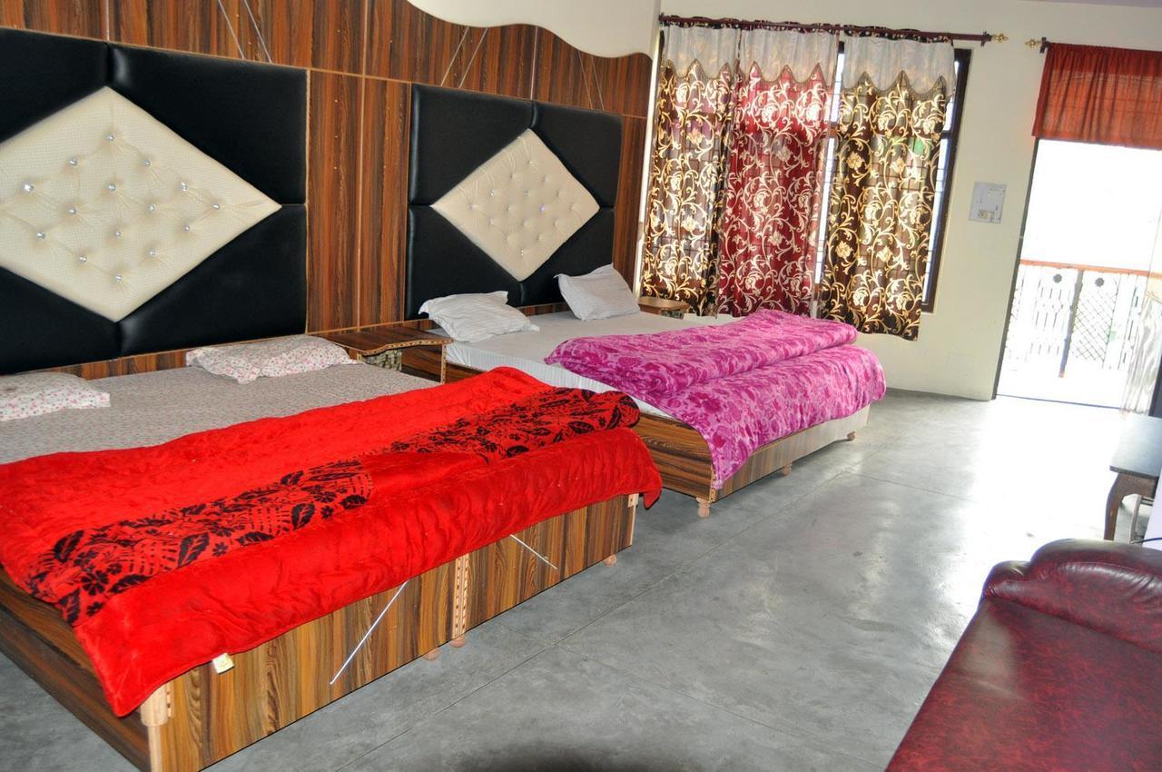 Himalyan Paradise 3*