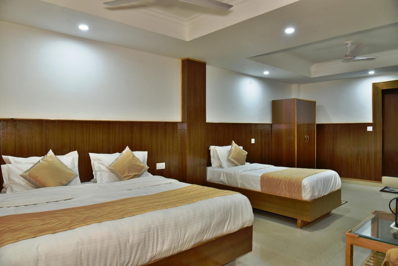 Hotel Akash - Luxury In Mcleodganj 3*