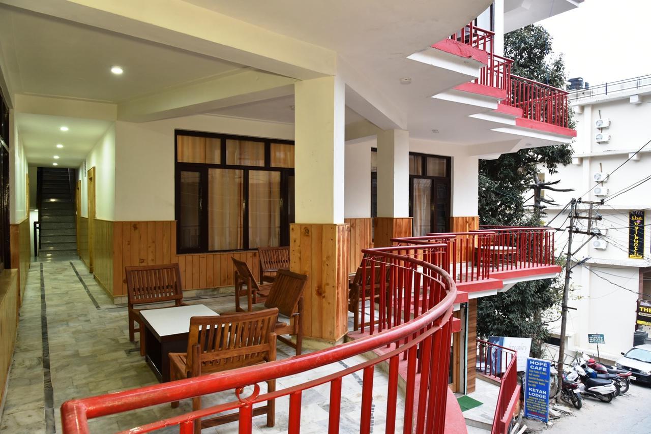 Hotel Akash - Luxury In Mcleodganj 3*