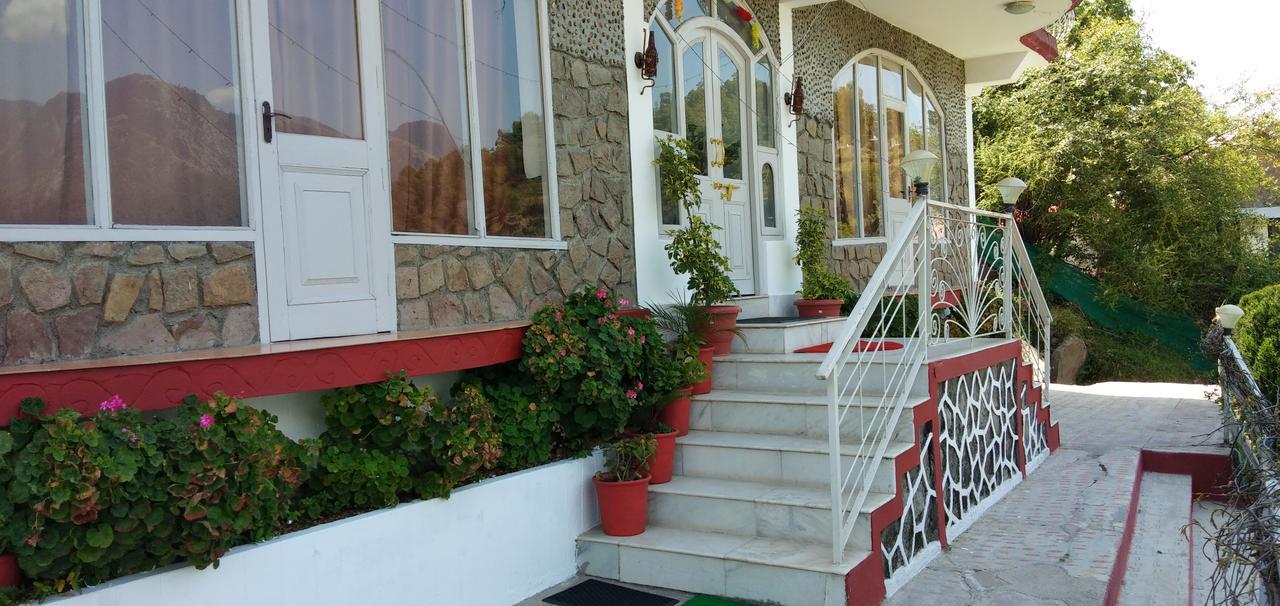 Hotel Victoriya Palace,mcleod Ganj