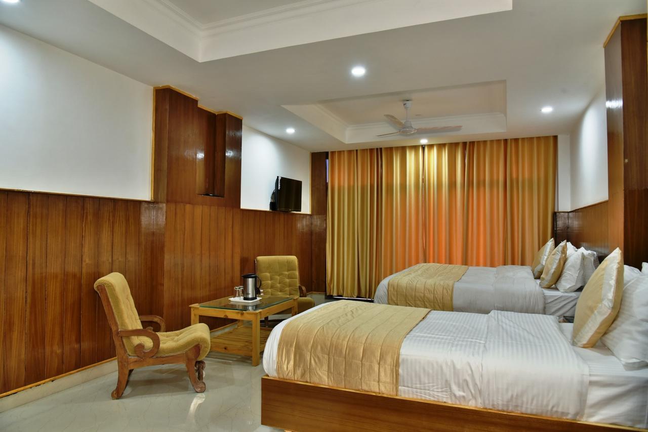 Akash - Luxury In Mcleodganj 3*