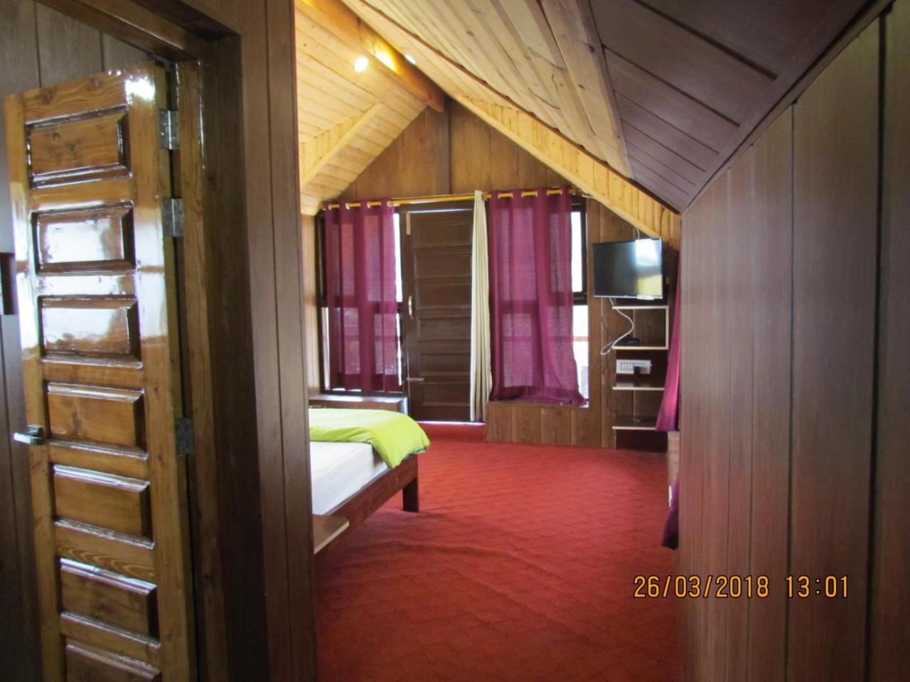 Hostel Flugler Hostels Dharamkot *