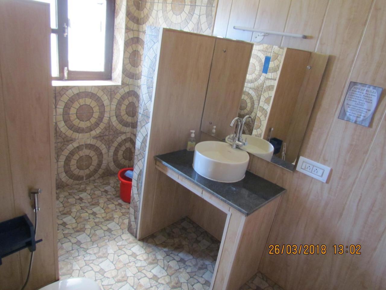 Hostel Flugler Hostels Dharamkot *