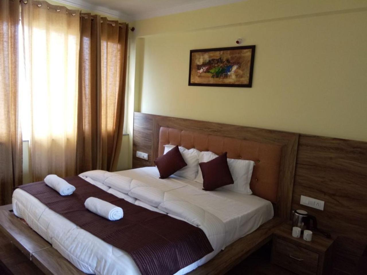Harmony Blue Mcleodganj Hotel